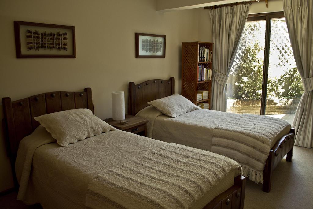 Catorceonce Bed & Breakfast Τάλκα Δωμάτιο φωτογραφία